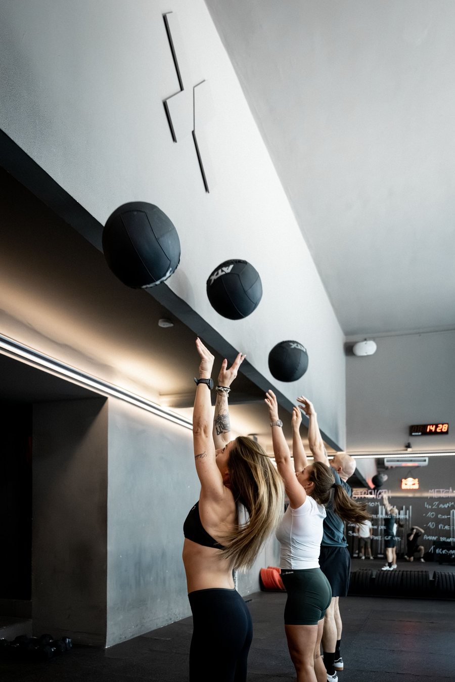Wall Balls